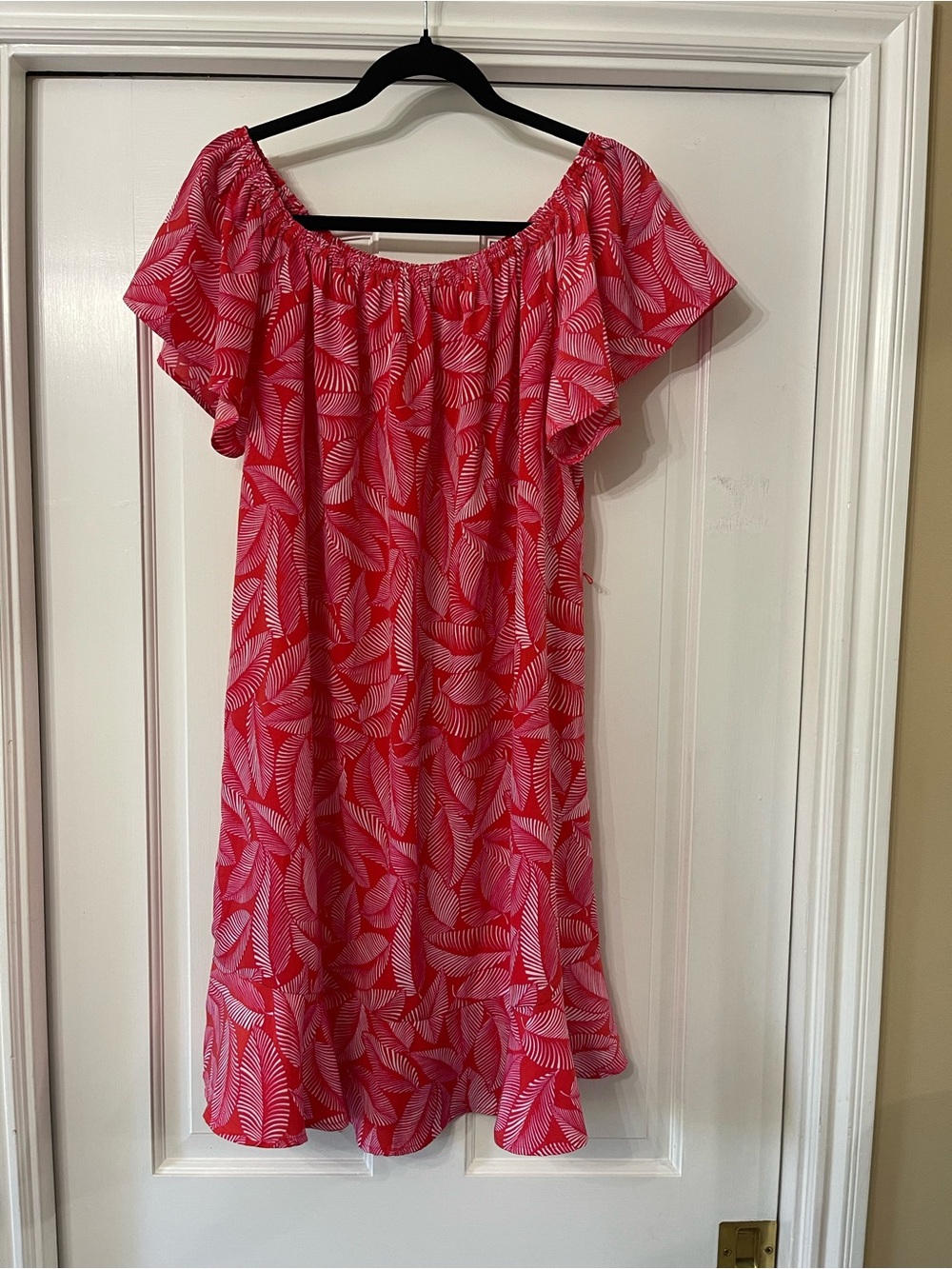 Merona Pink Leaf-Print Off-Shoulder Top